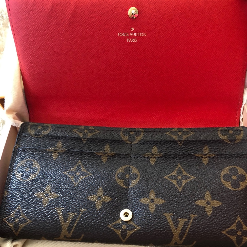 Louis Vuitton Monogram 2018 Christmas Animation Sarah Wallet - Picture 4 of 10